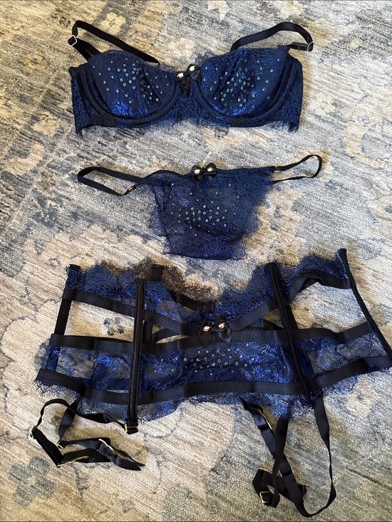 Victoria's Secret Other - Victoria secret 3 piece matching set 34c new in package